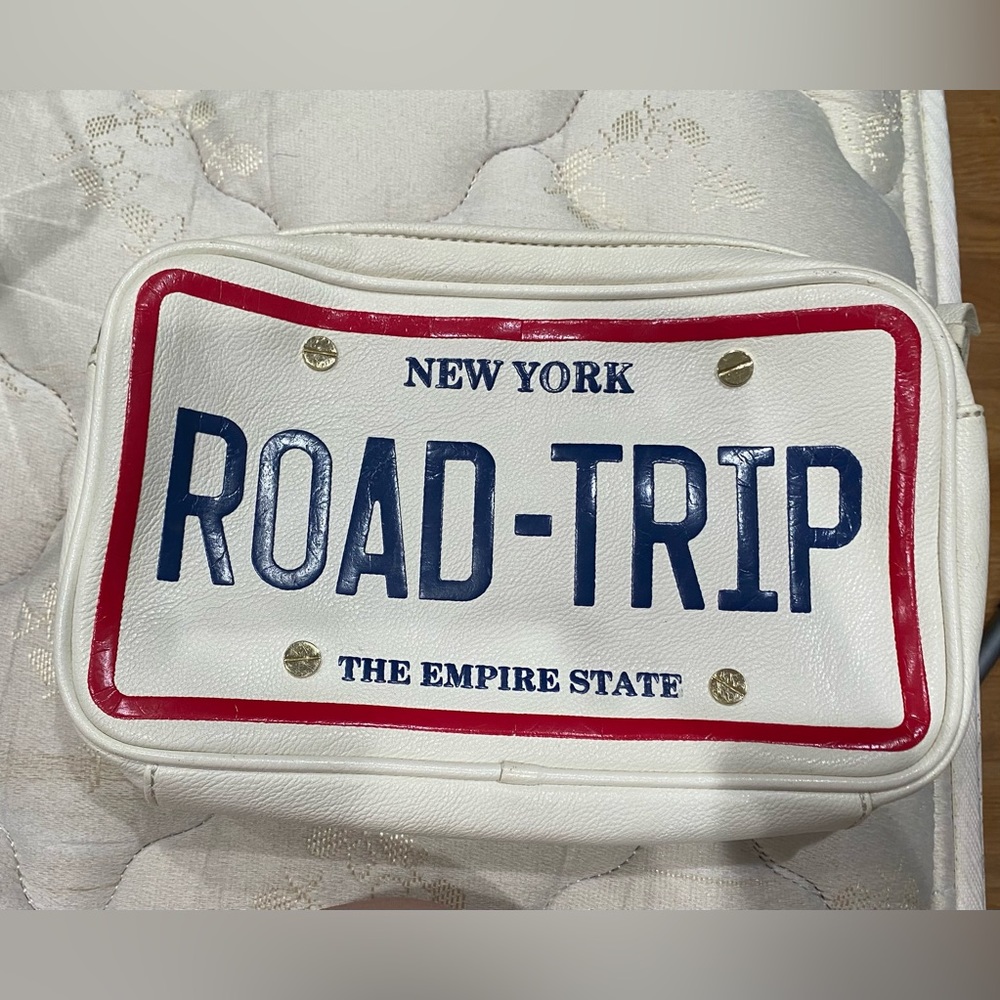 Road trip crossbody Aldo bag